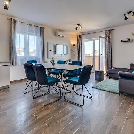 Oliva Vallis Apartment *