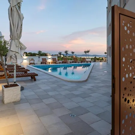 Oliva Vallis Apartman